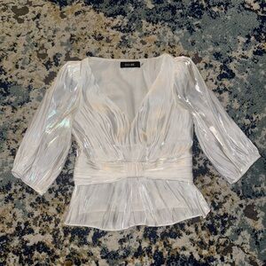 ⭐️3 for $30 |  Do+Be White Iridescent Top with Bow